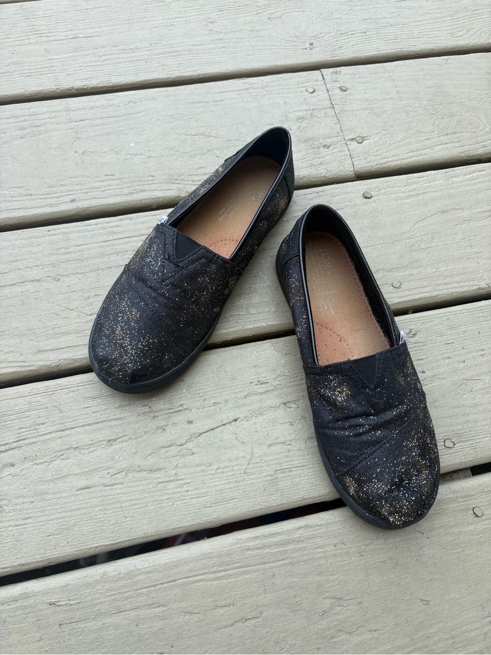 Toms Black Slip-On Flats with Gold/Silver Fleck Detailing, Size: 5